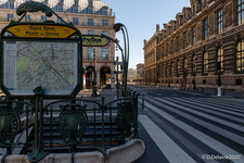 CoronaVirus-Paris-metro Palais Royal